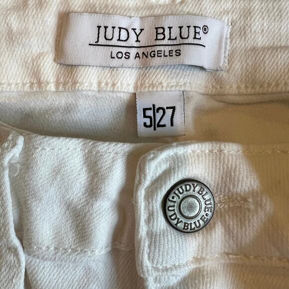 Judy Blue Relaxed Fit High Rise Cargo Style White Jeans 30” Inseam Size 5/27 - Picture 3 of 10